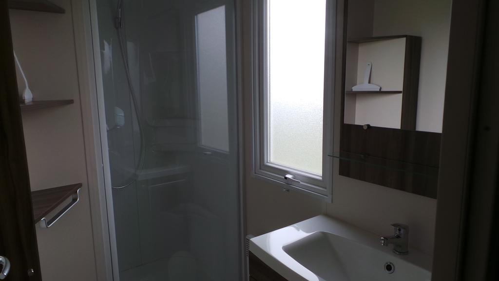 Camping De Kerurus Hotell Plounéour-Trez Exteriör bild