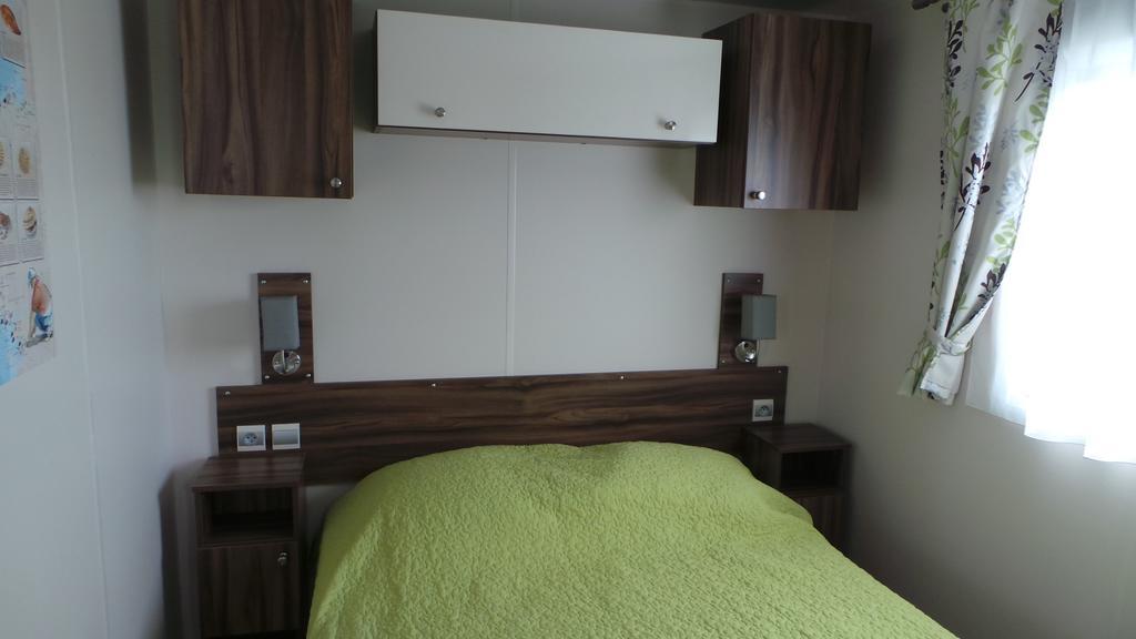 Camping De Kerurus Hotell Plounéour-Trez Exteriör bild