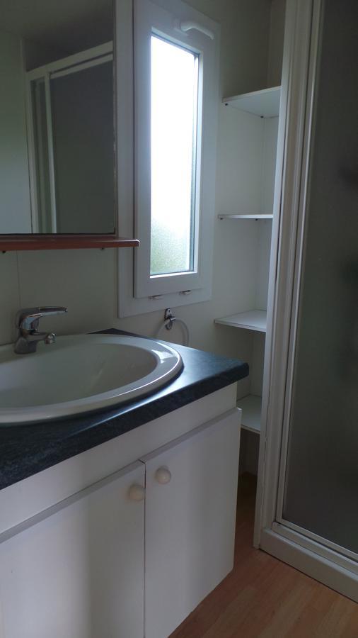 Camping De Kerurus Hotell Plounéour-Trez Rum bild